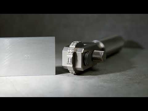 Video zeigt Pickardt Kleinprägewerk Two Wheels 5 mm in benutzung